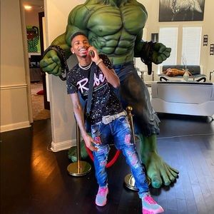 Meet your Posher, Manny